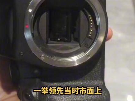 不是哈苏买不起,而是900块的佳能更有性价比#相机推荐 #学生相机推荐 #佳能 #单反 #摄影器材