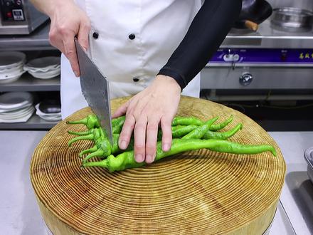 辣椒炒鸡蛋怎么做好吃?大亮分享一招,焦香美味,下饭必备