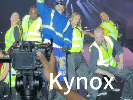 dontcall!!!在我面前跳啊啊啊啊啊蔡徐坤 #蔡徐坤 #迪拜 #迪拜音乐节