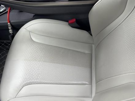 视频稍微有点长,对内饰深度清洁感兴趣的朋友可以看看 #内饰精洗 #爱车巧手拉萨店 #内饰深度清洁