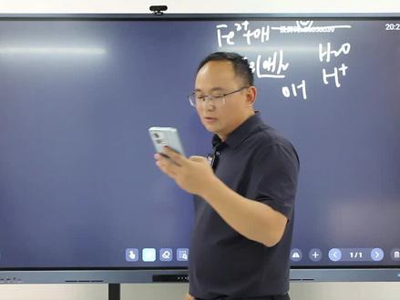 COD 去除不 “遮丑”:絮凝 + 生化 + 芬顿高效方案 COD(化学需氧量)反映水中有机污染程度,需有效去除而非使用掩蔽剂。去除方法需根据有机物成分选择:对可沉淀大分子有机物,可采用絮凝剂(PAC/PAM)沉降去除;对溶解性有机物,需考察BOD/COD比值,若可生化性强,可通过活性污泥等生化法降解;对难生化有机物,可使用芬顿法等强氧化工艺,利用二价铁与双氧水反应产生的羟基自由基彻底氧化分解。实践中需依据水质分析选择合适工艺或组合工艺。
#普尼奥 #普尼奥陈永灿 #BOD #COD #cod化学需氧量