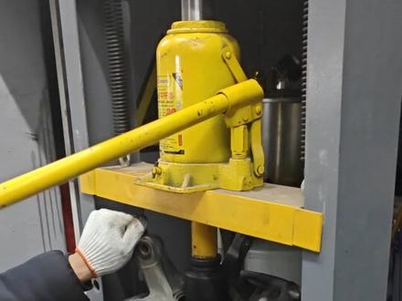 本田CRV,行驶时有嗡嗡嗡的异响!和飞机起飞一样!#本田crv