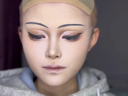 挑战出100位角色的cos妆教(10/100) 今天是超多宝宝投稿的——富冈义勇!!!
#cos #妆容教程 #cos妆 #鬼灭之刃 #富冈义勇