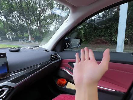 宝马倒车后视镜自动下翻功能!有点翻过头了!#宝马3系 #宝马 #后视镜下翻 #抖音汽车