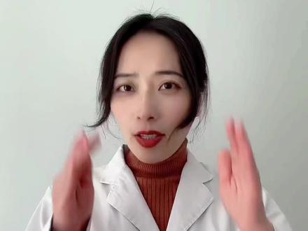 鼻子上挤出来的白条,真的不是虫子! 在线辟谣!鼻子上的白色条状物根本不是寄生虫,而是皮脂腺的“小礼物”——脂栓!徒手挤的危害比你想的大,正确清理方法看这条 #鼻子清洁 #脂栓#新年囤点专业货#春节世界观察 #抖出健康知识宝藏