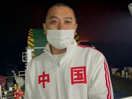 从广东到海南坐船,请一定选择徐闻港到新海港的轮渡。#海南 #广东#轮渡 #餐饮创业 @抖音创作者大会 @DOU+上热门 @海南特区报 @海南广播电视总台 @广东新闻频道
