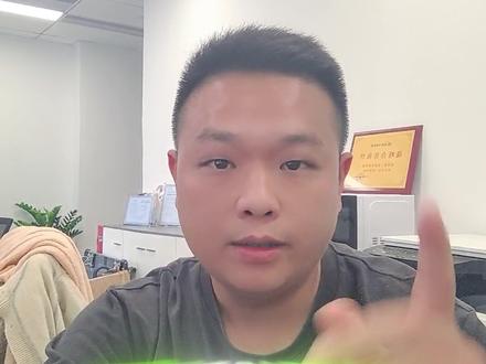 弱电箱改造教程,散热规整一步到位 珠海弱电改造-俊逸智能今天手把手教你改造家用弱电箱,装风扇散热、规整布线、看完自己就能动手。#弱电改造 #弱电箱改装 #弱电知识 #珠海弱电改造 #珠海弱电工程