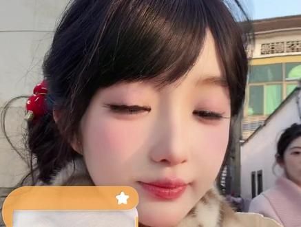 哎呀!静静香真是太花心了... 后宫这么多美女,你们大饱眼福了这次。
#静静香 #精彩片段 #搞笑 #万万没想到 #小赖同学