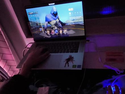 百元磁轴键盘更直观的手感测评 #我就这样开启2026 #创作者扶持计划创作灵感 #磁轴键盘 #无畏契约 @DOU+小助手 百元价位磁轴键盘更深入的体验键盘手感,看了之后明显减少纠结买哪个键盘