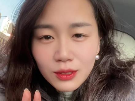 你会持仓过年吗?#黄金 #大盘 #积存金 #狗总