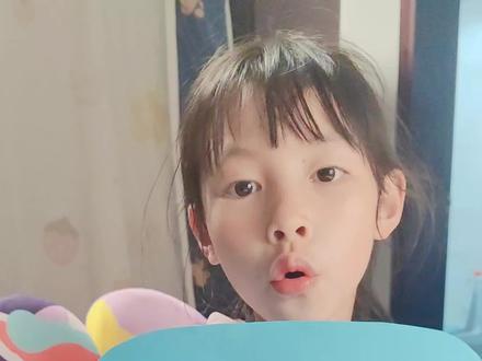 含含老师开课啦,春天到了来做一个池塘里的小蝌蚪吧#轻黏土手工 #橡皮泥手工 #小朋友彩泥手工