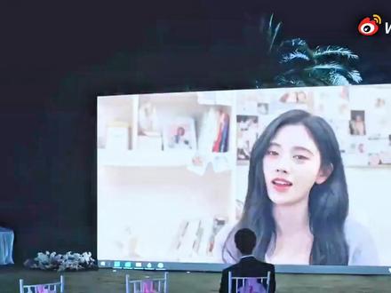 小满月真是被低估了!
#我会找到逆转时间的公式 #鞠婧祎#满月之下请相爱