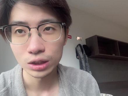 今天要讲的是英国留学生租房里面,另外的一个房型。如果你还在纠结租房的事情,不妨看下我的视频,希望对你有些帮助。这期视频可能涉及到一些人的利益,建议点赞收藏下载下来观看,避免视频不见了!#留学生 #记录我的海外生活 #日常vlog #英国留学 #英国租房