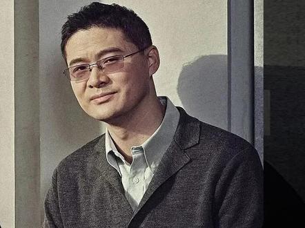 被骂到退网的罗翔老师去哪了?#唯爱与生命不可辜负 @沃尔沃汽车