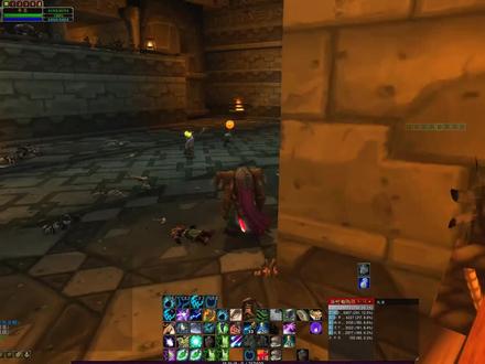 魔兽世界怀旧服:任务组不到人,240金雇人(同步器)打个雷德!