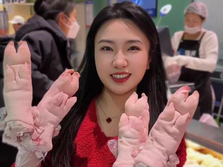 沈阳过年买年货去哪里? 年猪百万斤,3000头年猪抢鲜过大年#年货跟我dou回家 #年货备起来 #沈阳年货