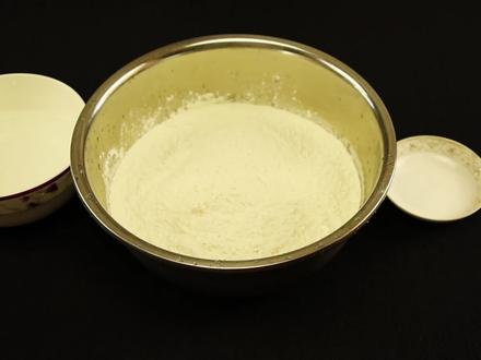 山西刀削面和面视频教程
