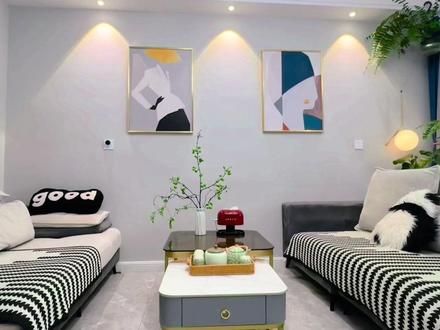 上个图片视频热门了!给大家看看改造过程!客厅沙发这样改造真不错👌 大家赶紧起来试一试😂😂😂小平房的家里也有了豪华大卡座✅😂 #客厅改造 #沙发变卡座 #客厅