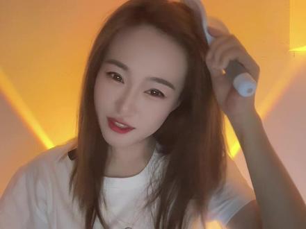 I have to comb my hair .我要梳头发。#创作灵感 #零基础学英语 #日常口语 #英语 #英语没那么难 @Nicole老师爱英语