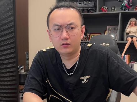 保持素质,提高道德标准!#憋笑挑战 #精神状态belike #辣个老板 #功德和笑点在打架