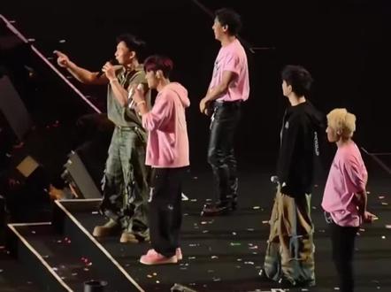 周杰伦杭州演唱会表示《周游记》要在杭州开拍录制,和周董偶遇的机会来了!💎💎💎 #周杰伦 #周杰伦演唱会 #周游记 #周杰伦杭州演唱会 #周杰伦嘉年华世界巡回演唱会