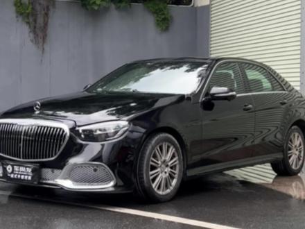 全球首台10款奔驰E级前后一比一升级23款迈巴赫版本,你敢相信吗?#奔驰E级#汽车升级新款#迈巴赫