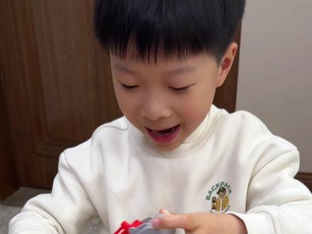 五合一磁力变形这么酷的吗? 小孩哥爱的工程车变形合体!#磁力变形机器人 #变形玩具 #儿童礼物 #圣诞礼物