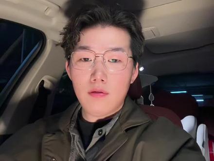 本周金价将迎来一波回调,大家谨慎!回调再上车就是你该做的事情。#黄金 #金价 #高鑫屈