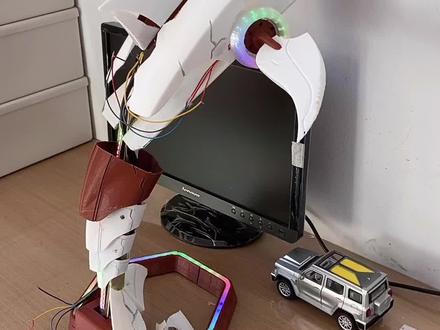 #异形机箱 机甲鲨鱼主机,看似简单,实际复杂,几十个零件,焊接,绘图,3d打印全用上了,第一次制作已经算比较成功了。大家别取关我会一直更新。