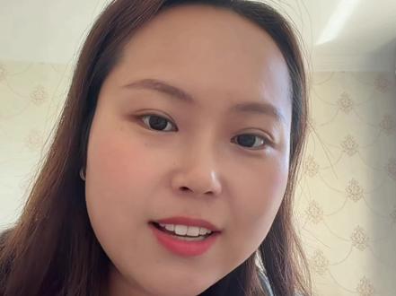 一妈带一娃(三岁)两天一夜勇闯司徒小镇 第一个踏进大门就可以再也不花一分钱的景区,真的超级合适,早饭午饭管饱,小吃吃到撑,游乐设施几十种!忘了说打铁花了,也很美!就是孩子晚上着急回酒店,没吃上川汤,有点遗憾,下次去一定要吃上!#做个真实的女生 #司徒小镇 #司徒小镇千年铁魂 #五一带娃去哪旅游 #亲子旅游