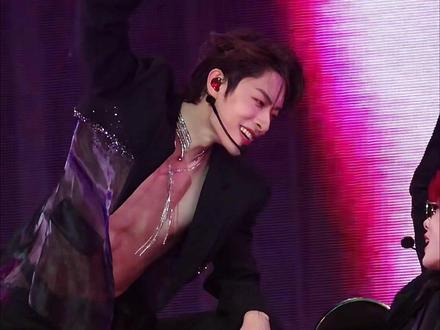 此男一想到接下来要干嘛,嘴角都没下来过~#木子洋 #oner狂欢巡演日记#坤音2026家族演唱会 #我担秒了全世界 #我的追星日记