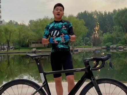 佳沃JAVA鱼雷6测评#佳沃公路车 #佳沃鱼雷6 #公路车 #带着影石去骑行