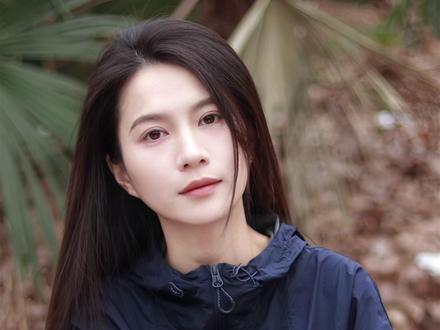 我观春山意难穷,青也惊鸿,颓也从容#伯希和防晒衣#伯希和小森林防晒衣#防晒衣 #奔赴自然