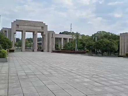 欢迎报考湖南涉外经济!有意向请即时跟我联系哦!会尽力帮助大家考入向往专业!