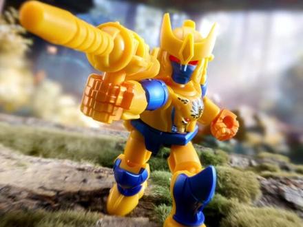 【12月22日资讯】布鲁可星辰版第六弹新品情报 布鲁可星辰版第六弹
招财猫SSR01换色
#变形金刚 #变形金刚玩具 #布鲁可