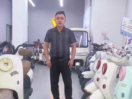 八月开学季购雅迪,换购价格太惊喜!