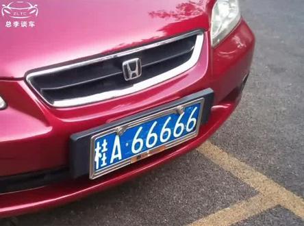 车管所偶遇66666,四年多过去了,车主还在开五菱,翻身真难#汽车