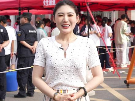 为梦想而战!6月7日上午,成武县7029名考生走入考场,书写他们的青春答卷。祝愿所有考生笔下生花,金榜题名!#菏泽 #高考 #加油 #本地