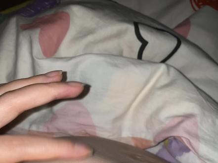 😒😒😒踢的老母亲生疼 肚皮都开花了,你可轻点吧#为母不易