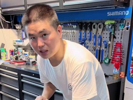 Contend ar系列正式转为内销,本期产品为3系列,禧玛诺18段变速,前后轮均为桶轴快拆设计,稳定且舒适! #自行车推荐 #捷安特#总有一款适合你 #带你懂车 #公路自行车