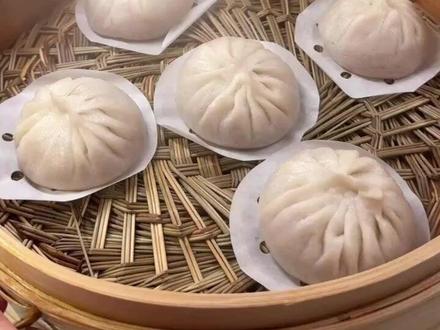 终于做出了不漏汤的灌汤包。 #灌汤包 #省饭课代表