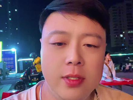 大衣哥要来邯郸了,为什么大衣哥又火了呢?#大衣哥#福禄大舞台 #回隆镇#魏县 #朱之文