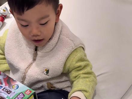 哇塞,我儿子今天刷了八遍牙!#奥特曼 #奥特曼牙刷 #儿童牙刷 #牙刷推荐 #小朋友玩具