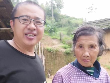 满崽,是湖南炎陵客家人对最小的或最疼爱的孩子的昵称,也可以隔辈喊,你们那里有这种叫法吗 #湖南 #客家话 #客家人