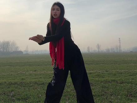 马年发发发分解来啦#全网都在跳这个舞 #户外舞蹈 #马年一路发发发分解 #零基础学舞蹈