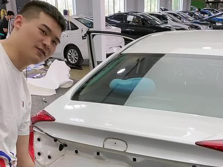 思域后备箱尾灯拆卸教学,希望帮助更多需要帮助的人#汽车改色贴膜培训 #汽车人共创计划