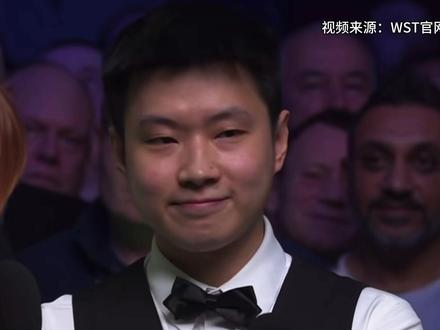 2026斯诺克球员锦标赛决赛,赵心童10:7战胜希金斯,夺得冠军,这是赵心童第五个排名赛冠军!#赵心童 #希金斯 #斯诺克 #斯诺克球员锦标赛