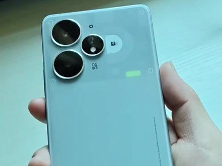 懂手机的才会买#真我