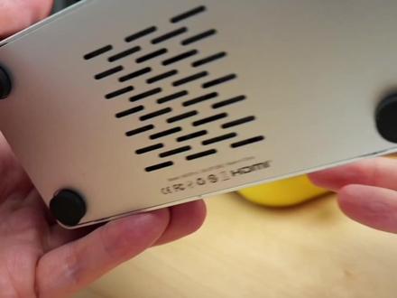 m4 Macmini 这个雷电扩展坞硬盘盒底座 优先考虑 1.速度快 雷电连接 硬盘装进去3150MB每秒
2.便携 可以和Macmini一起带着走
3.接口多 相差USB设备外接显示器很自由
4.带额外供电器 能驱动高功耗USB设备
5.足够简单小白买回来可以立即部署
这就是#阿卡西斯Macmini雷电硬盘盒拓展坞底座