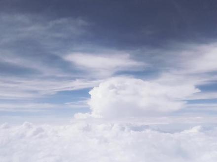 #vicky宣宣《She》,电视剧《欢迎光临》中的插曲#欢迎光临电视剧 很喜欢这部电视剧,还有这首歌,视频素材用的是去年去成都时拍的。